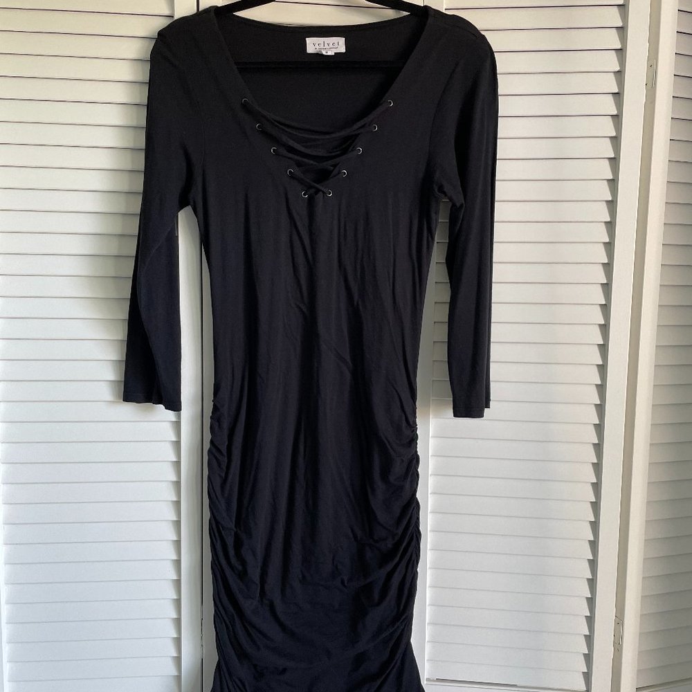 Velvet by Graham & Spencer Odessa Lace-UP Ruched 3/4 Sleeve Dress, Black Size M - Picture 3 of 4